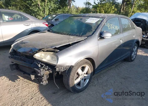 2010 Volkswagen Jetta S from USA, damaged, VIN 3VWJZ7AJ7AM004455